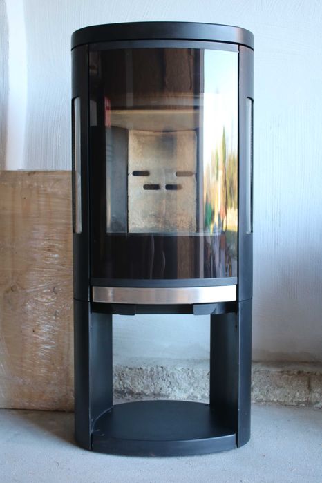 piec kominek Bjorn  Curve 300