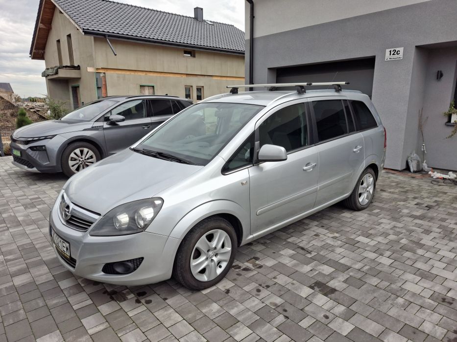 Opel Zafira B 2014