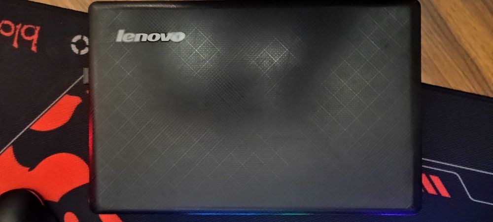 Нетбук Lenovo E10-30