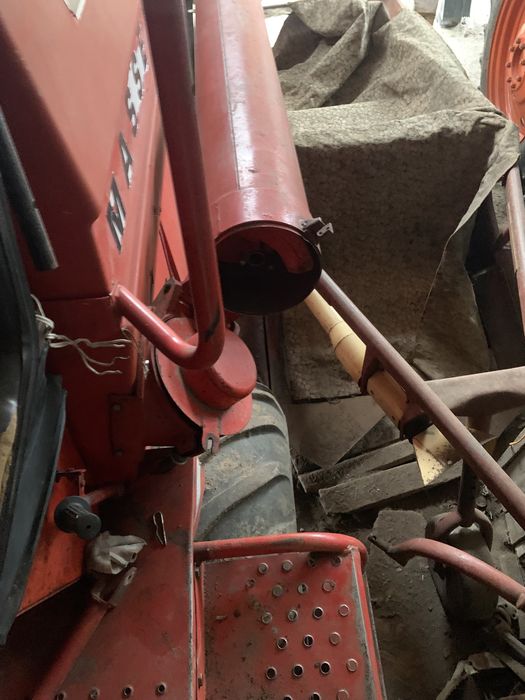 Massey Ferguson 240