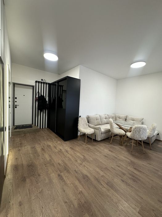 **ЦЕНТР! Перша Оренда 1-К Преміум Класу! Красна Площа