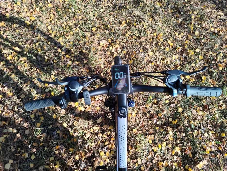 Rower elektryczny marki Phoenix nowy