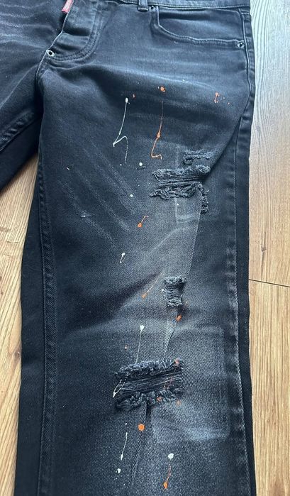 Spodnie jeansowe Dsquared2.  L-XL