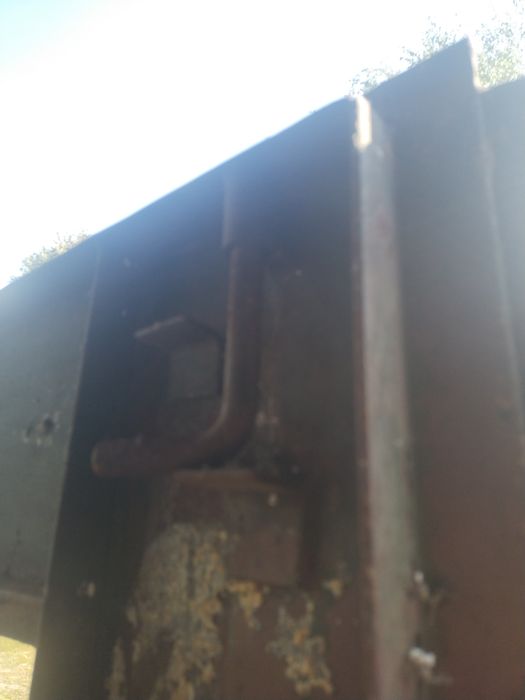 Ворота на гараж.