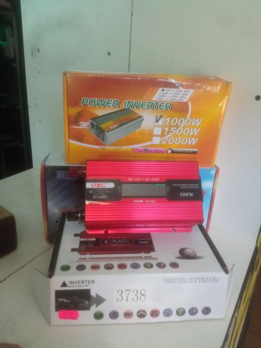 Продаж інверторів з 12 на 220 чистий синус