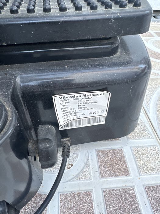 Plataforma Vibratória Vibro-Sana EM-B400 - Totalmente Funcional