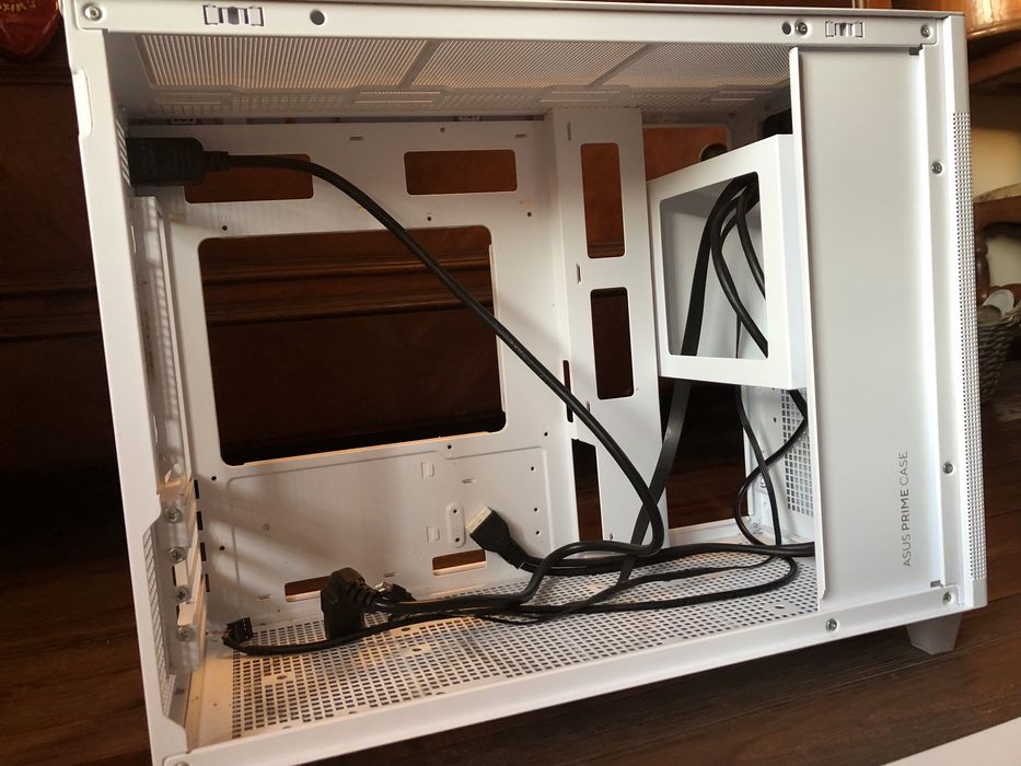 Caixa micro ATX AP201