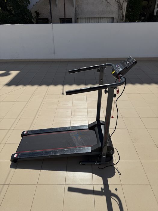 Passadeira Elétrica Dobrável Gymform Slim Fold – Nova (Nunca Usada)