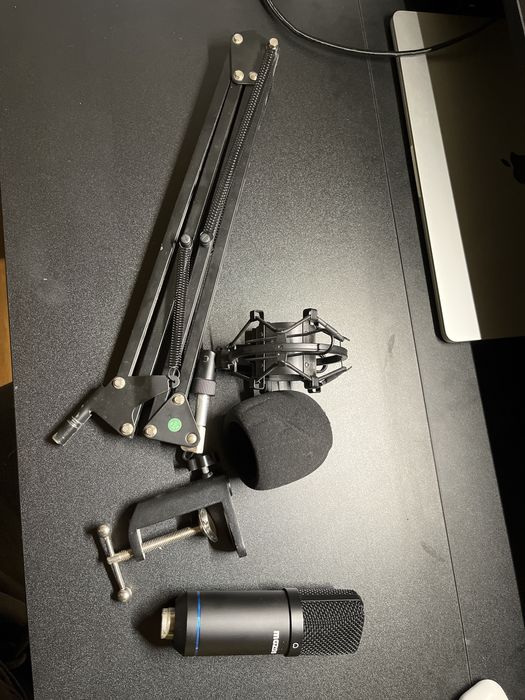 Mikrofon Mozos + statyw