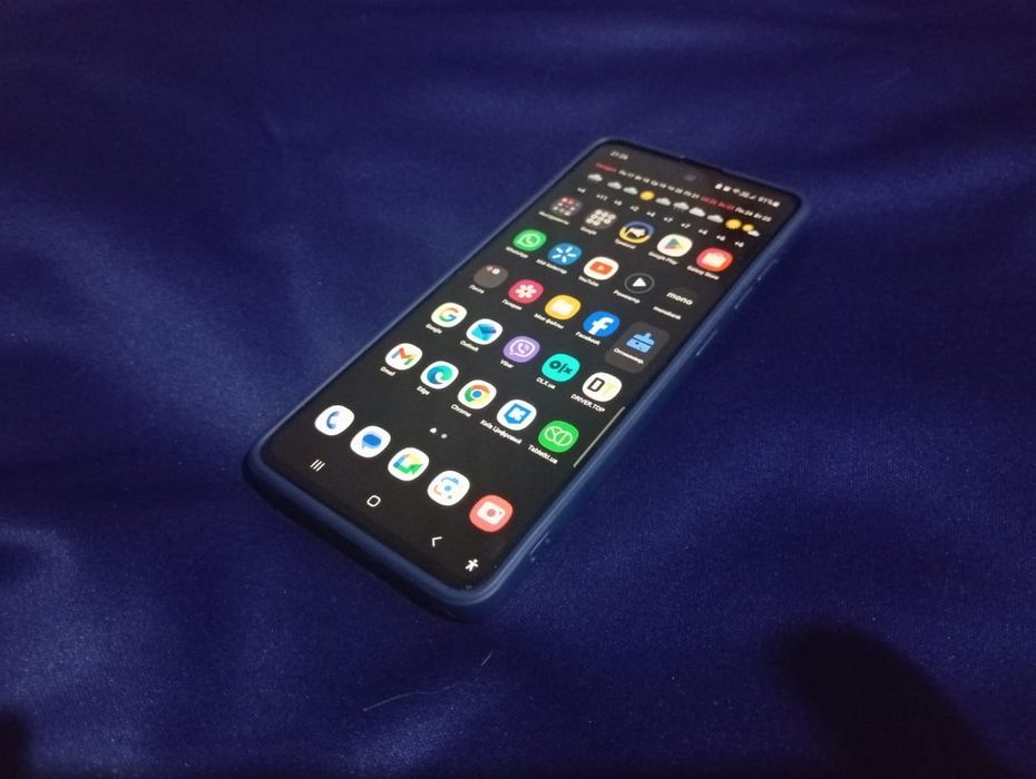 Два +1 смартфони в одному лоті!! Samsung+Huawei