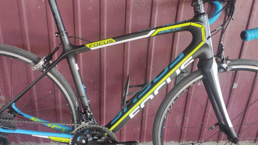 Focus Izalco Carbono