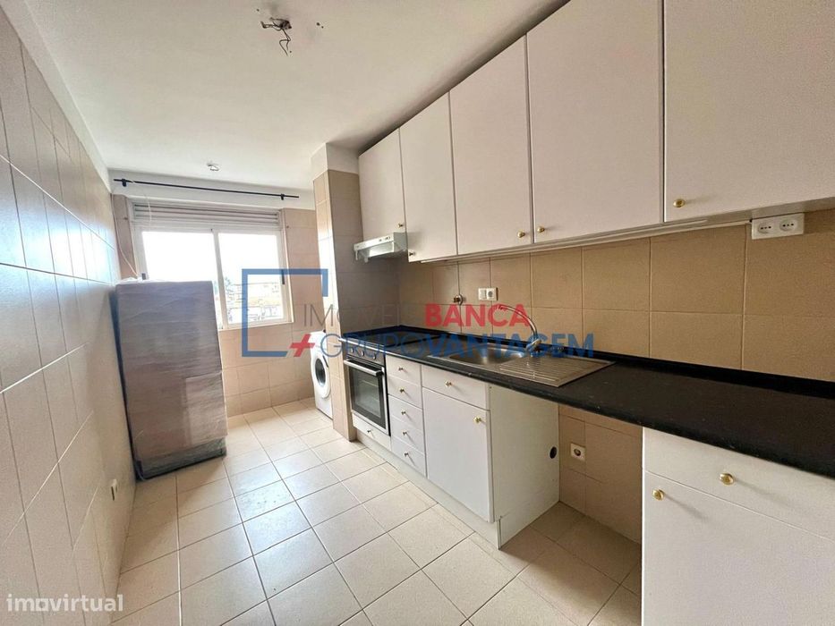 Apartamento T2 C/Varanda - Gondomar