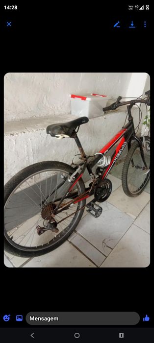 Bicicleta dê garagem