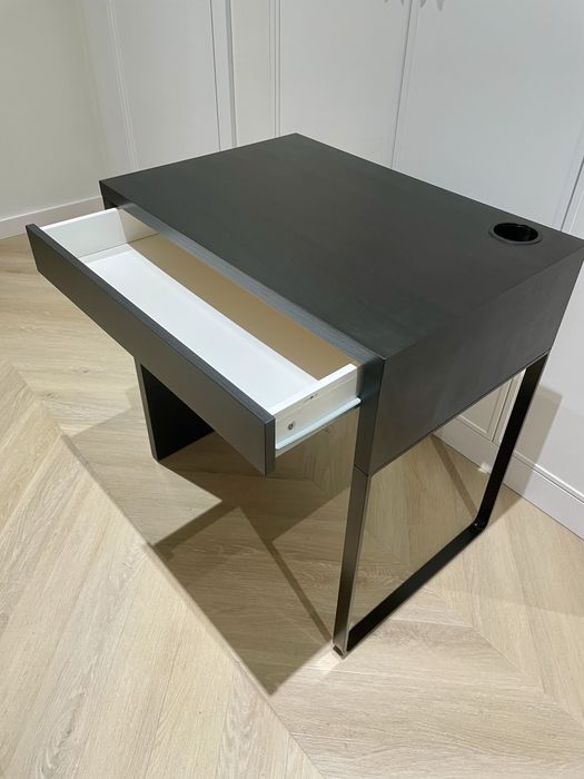 Biurko Mickie Ikea czarnobrąz