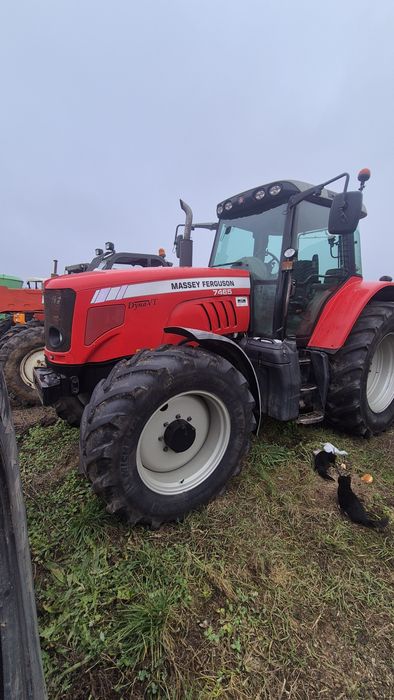 Massey ferguson 7465 fendt 818 / new holland