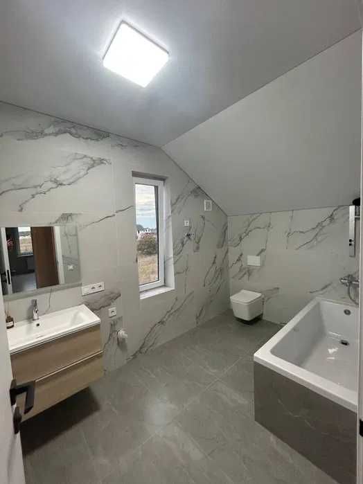 Продаж сучасного будинку 120 м² у Хотянівці 15 хв до Києва