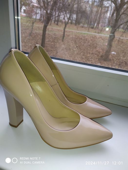 Кожаные туфли на свадьбу sala 39