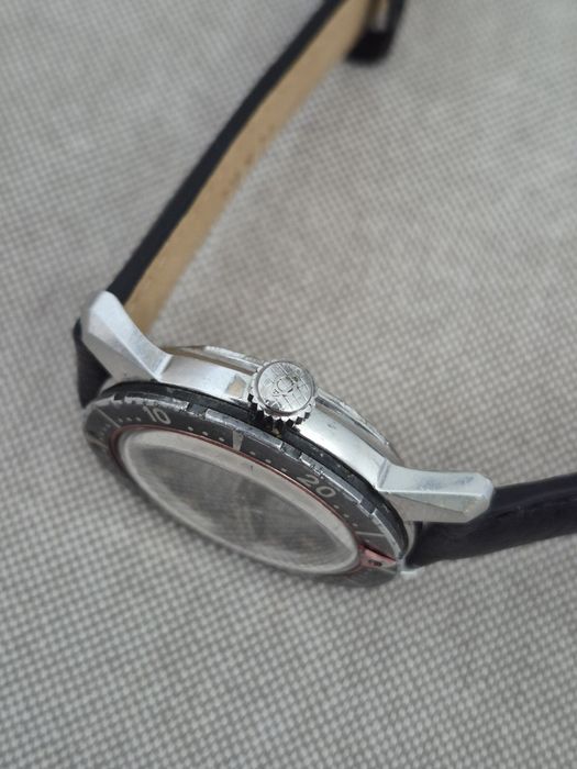 Zegarek Enicar Sherpa diver 600