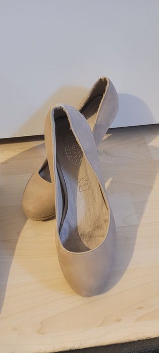 Buty czułenka szpilki 37