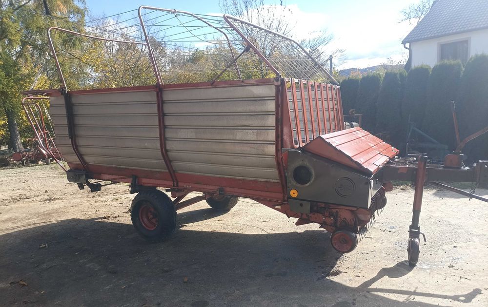 Przyczepa samozbierająca jugosłowiańska SIP 2