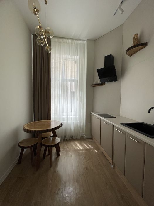 Подобова оренда квартири центр