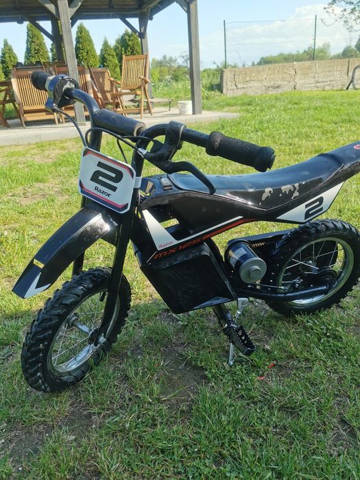 Motorek razor mx125