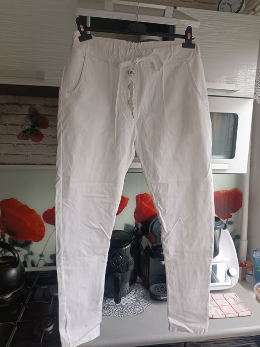 Spodnie białe Made In Italy- M. Stan bdb