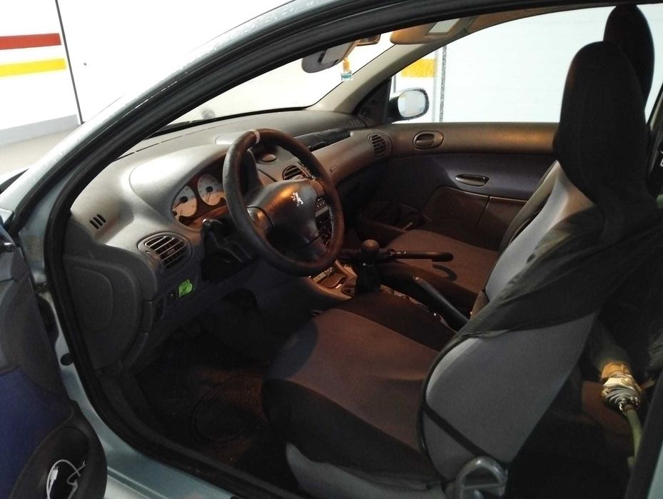 Peugeot 206 hdi com AC