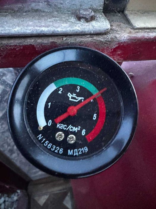 Продам трактор 35 махіндра Mahindra ( з кабіною)