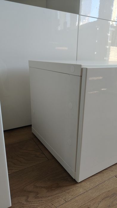 Szafka IKEA Besta 60cm, biały połysk, jak nowa