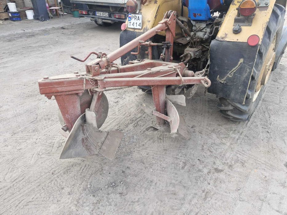 Pług 2 skibowy stan bdb