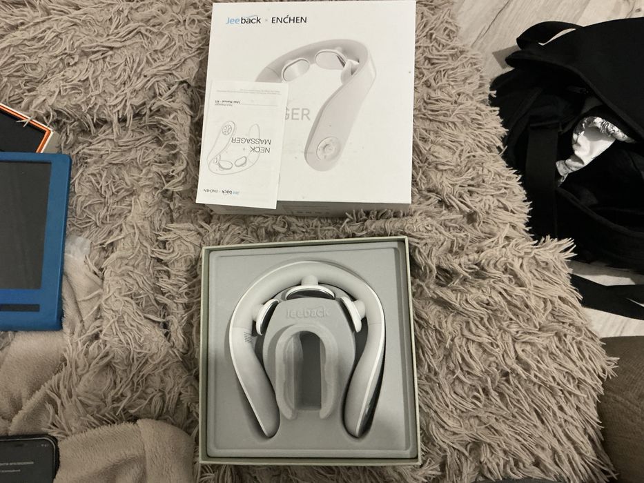 Масажер для шиї JeeBack ENCHEN Neck Massager новий