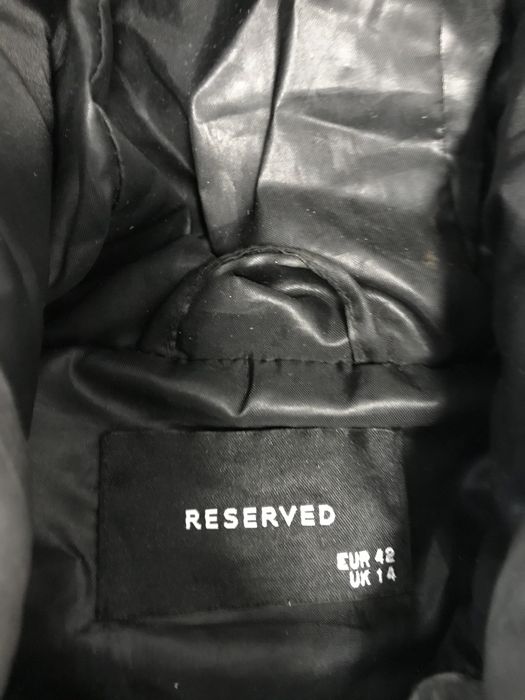 Жіноча зимова куртка Reserved