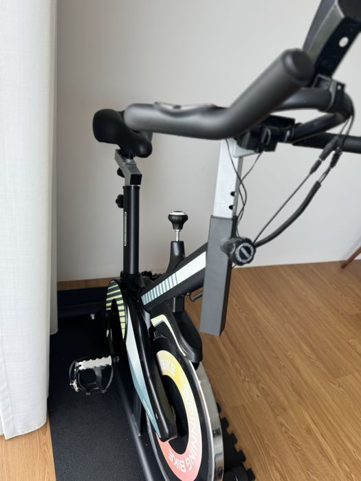 Bicicleta de cycling449690933606502402