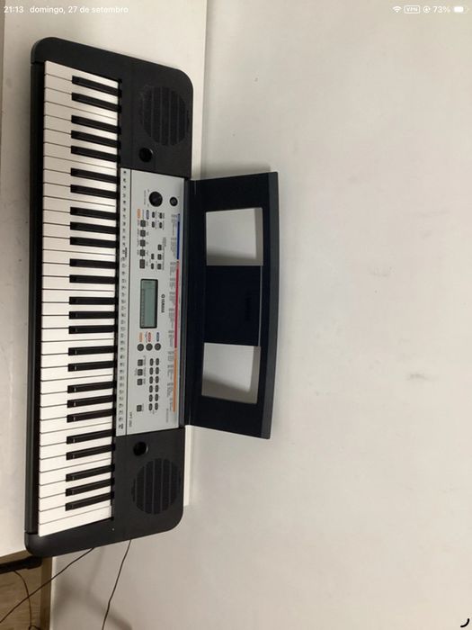 Teclado  Yamaha YPT-260