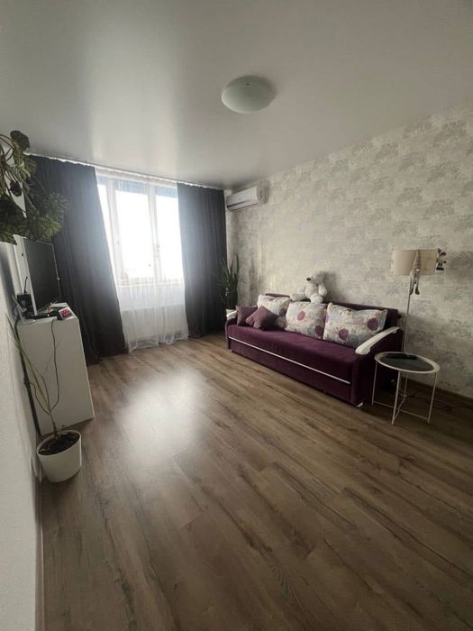 1 к. Кольоровий бульвар , з ремонтом