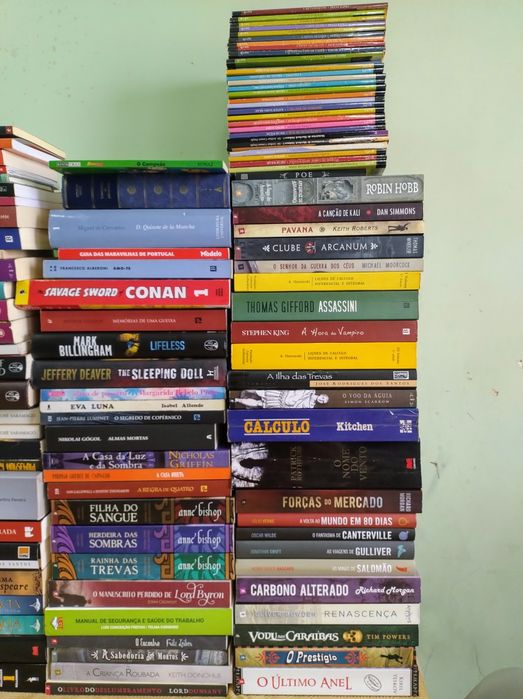 Vendo 159 livros diversos. Morgan, Saramago, Rodrigues Santos