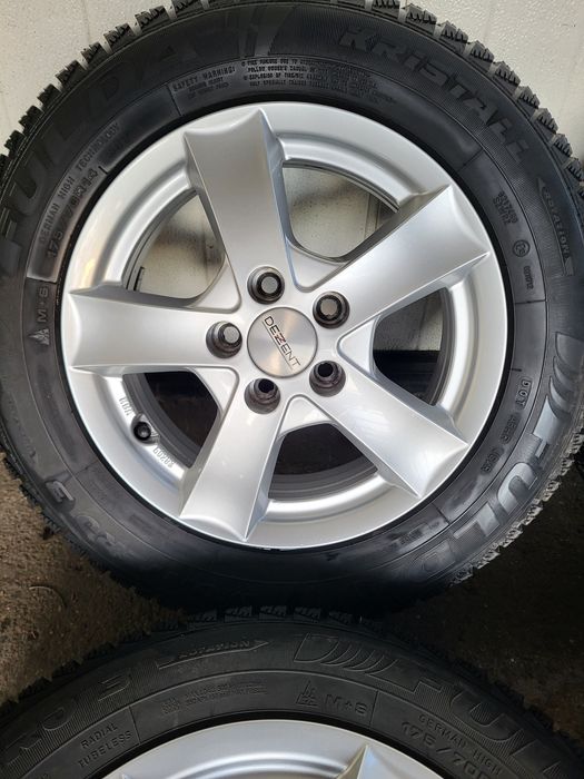 Felgi 5x100 polo fabia ibiza dezent jak nowe