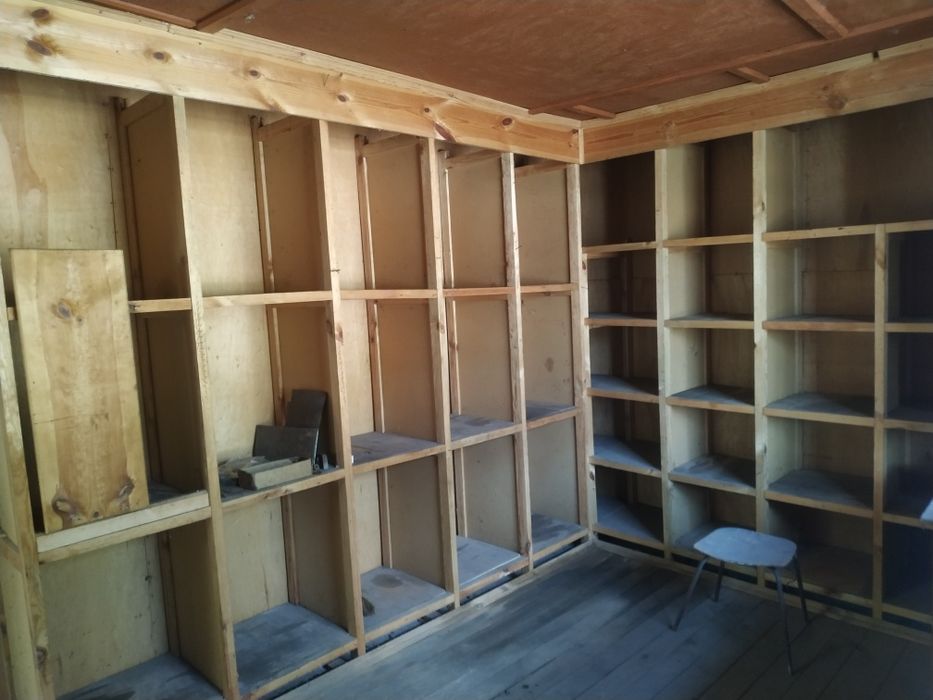 Продам магазин, шиномонтаж в гарному місці