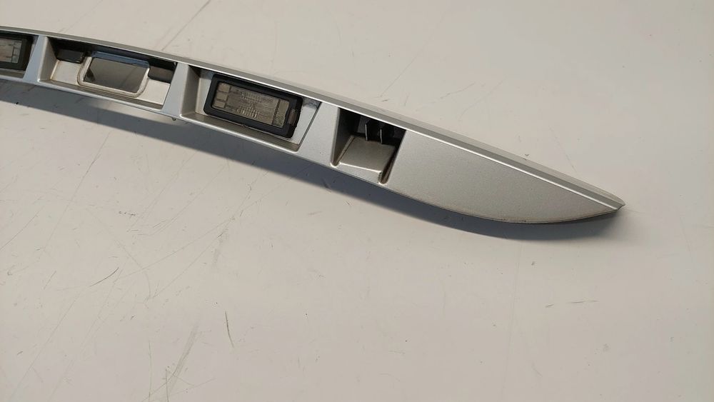 Friso da porta / tampa da mala RENAULT Scénic III (JZ0/1_)