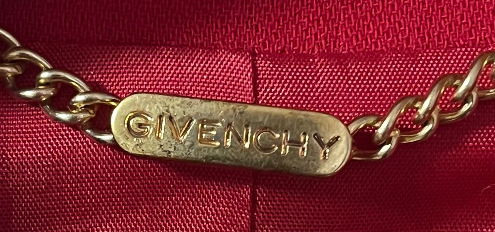 Костюм жіночий GIVENCHY