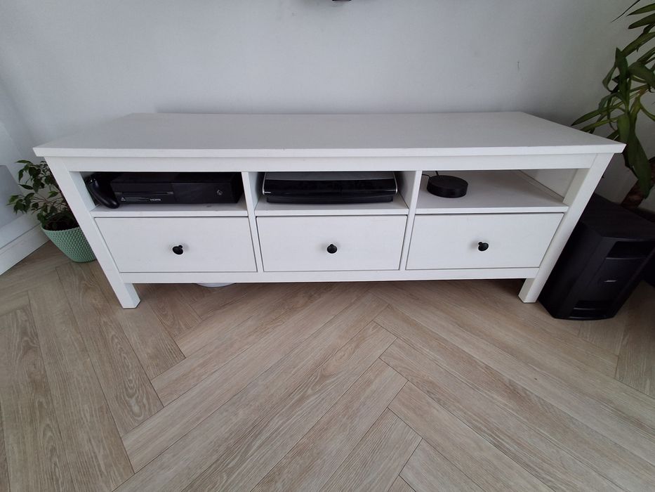 Ikea Hemnes szafka pod tv 148x57x47 biała bejcowana