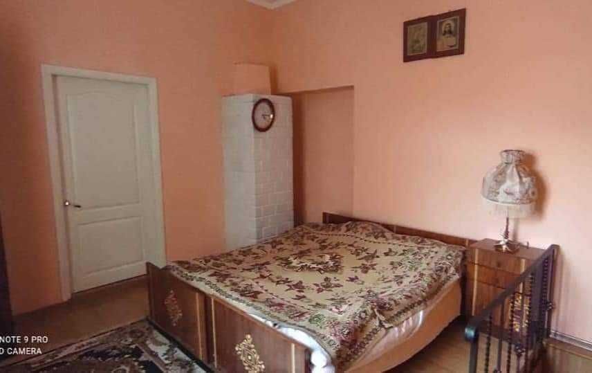 Продам квартиру на землі 3 кім.