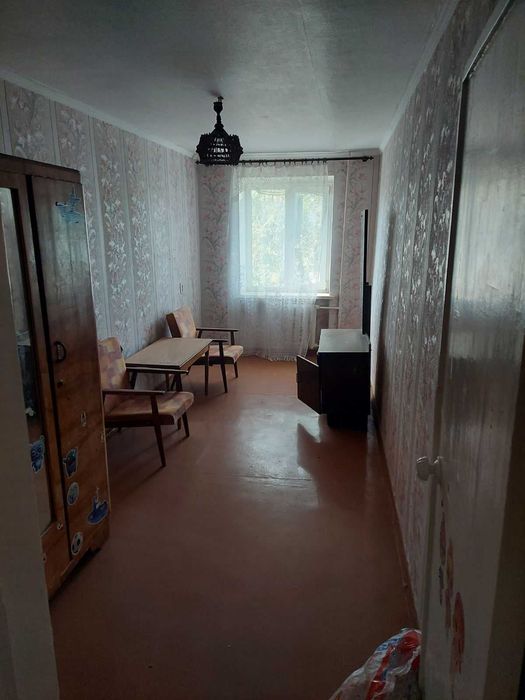 Продам 3-комнатную квартиру Центр