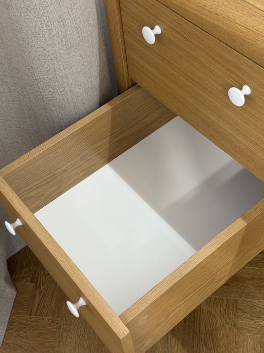 Преміальний письмовий стіл зі шпону дуба - стан нового