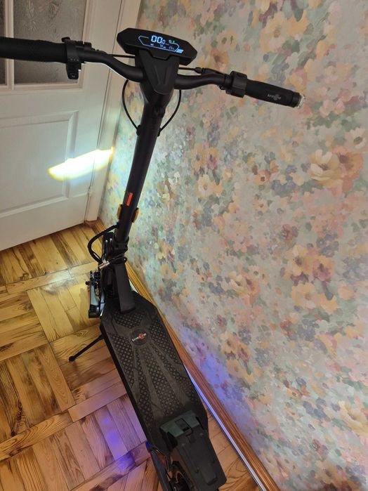 Продам електросамокат Kingsong N12т3