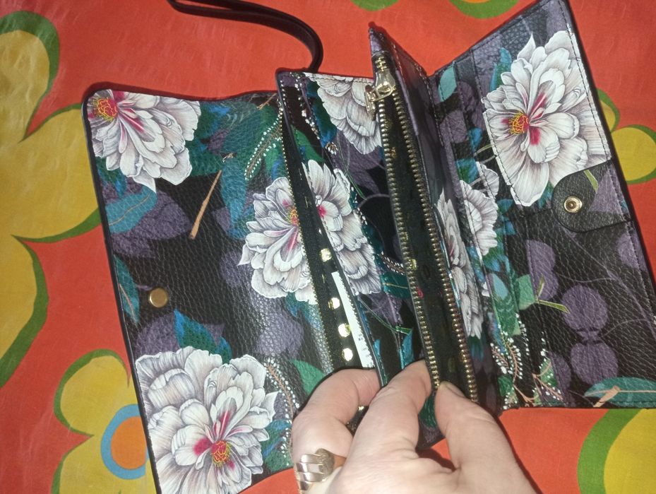 Гаманець клач Desigual