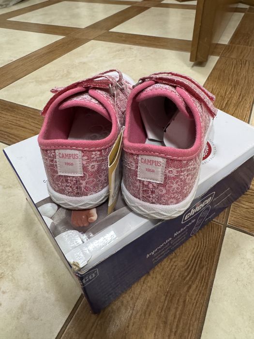 Кросівки для дівчат Chicco