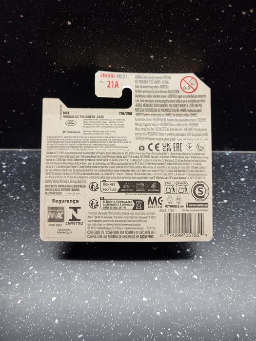 Hot wheels Land Rover Defender Double Cab.