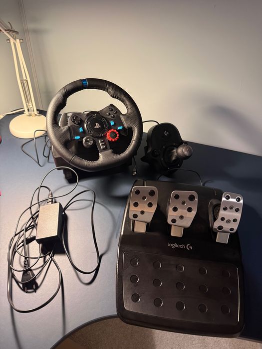 ierownica Logitech G29 DrivingForce PC/PS4/PS5 + skrzynia biegów